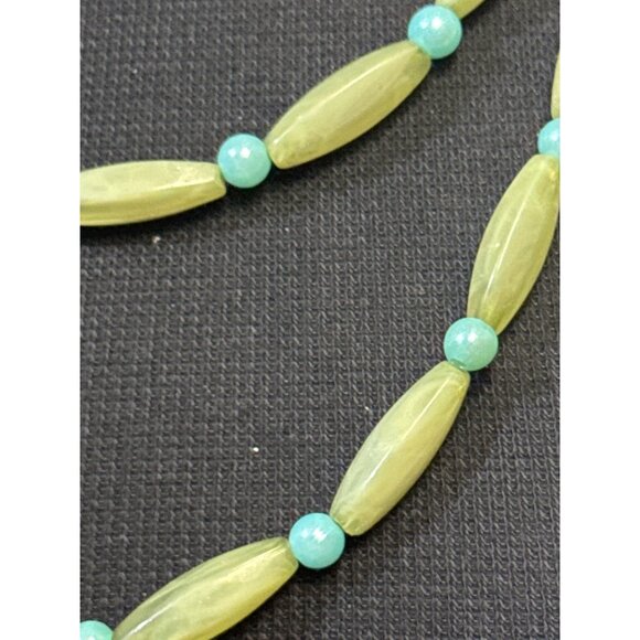Twenty One Triple Strand Green and Blue Acrylic Beaded Necklace 18inch - Picture 4 of 4